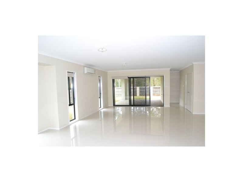 23 Canopus Street, Bridgeman Downs QLD 4035