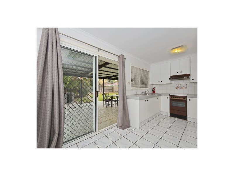 15 Christopher Ct, Eagleby QLD 4207