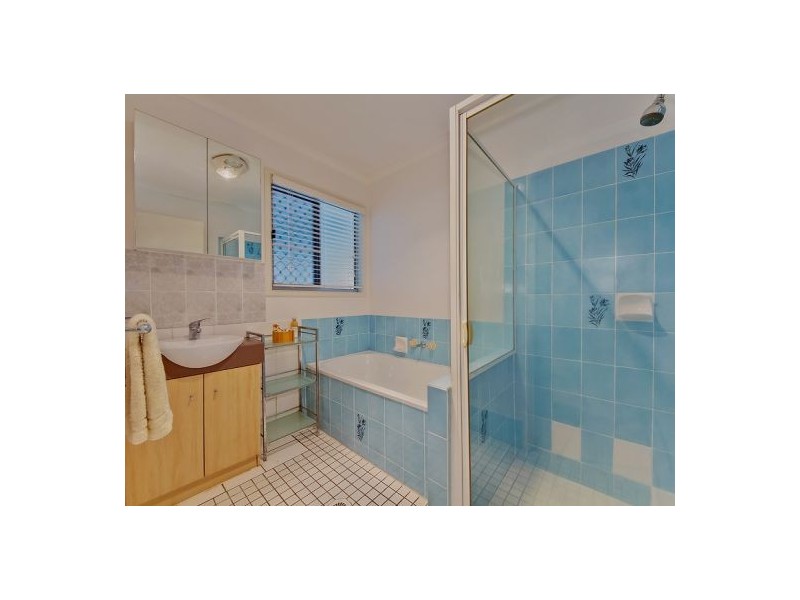 15 Christopher Ct, Eagleby QLD 4207