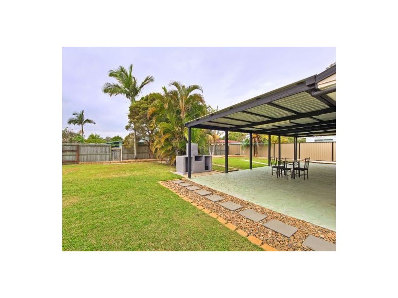 15 Christopher Ct, Eagleby QLD 4207