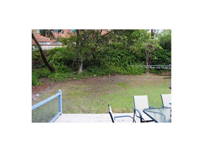 1 Roseglen Street, Greenslopes QLD 4120
