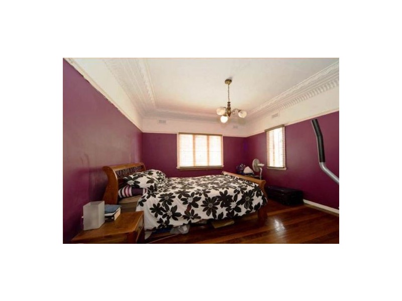 35 Grosvenor Street, Balmoral QLD 4171
