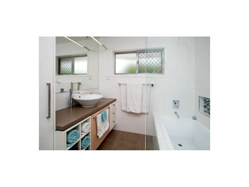 22 Malanda St, Rochedale South QLD 4123