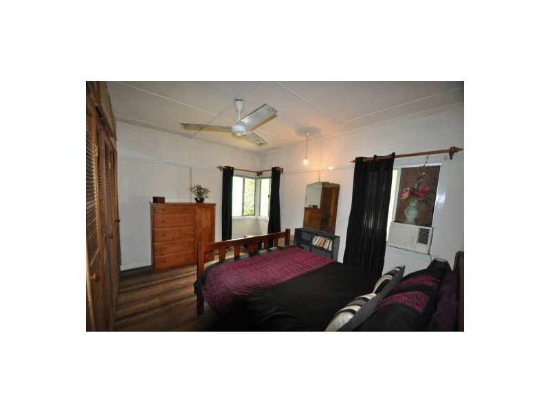 36 Mar Street, Holland Park QLD 4121