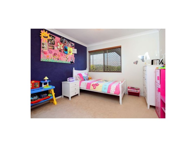 66 Lancaster Circuit, Stretton QLD 4116