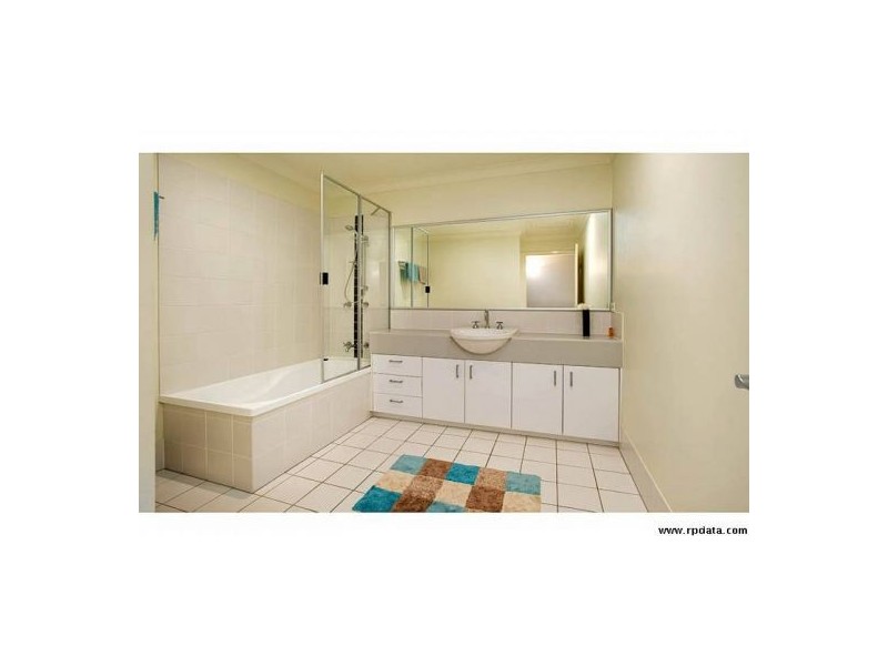 8/17 Fairlawn Street, Nathan QLD 4111