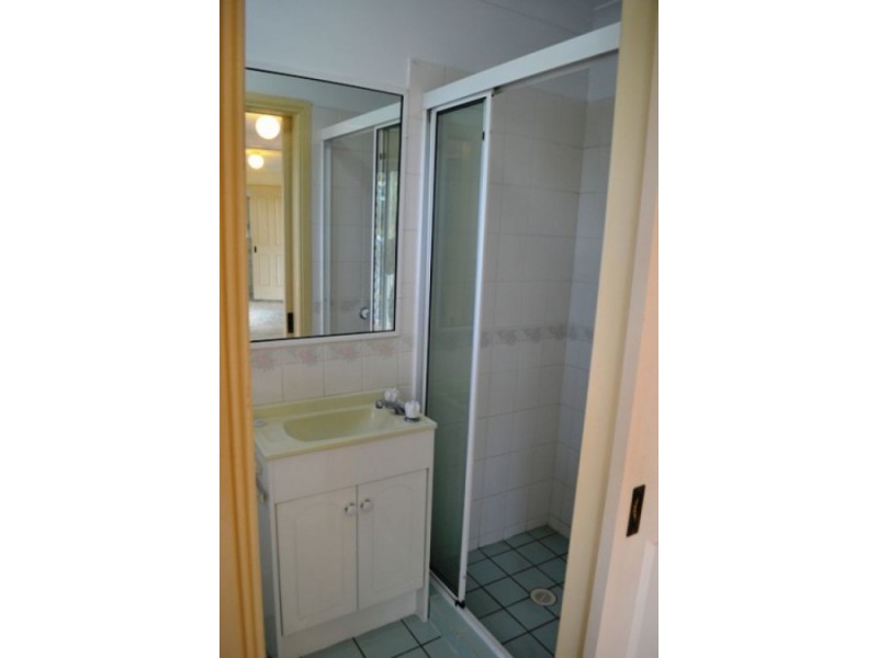 4/54 Jellicoe Street, Coorparoo QLD 4151