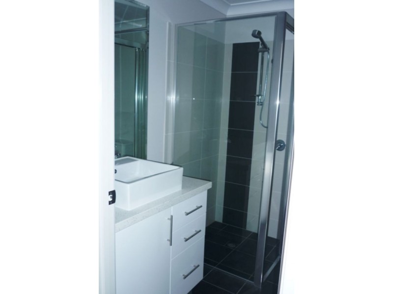 13/108 Nicholson Street, Greenslopes QLD 4120