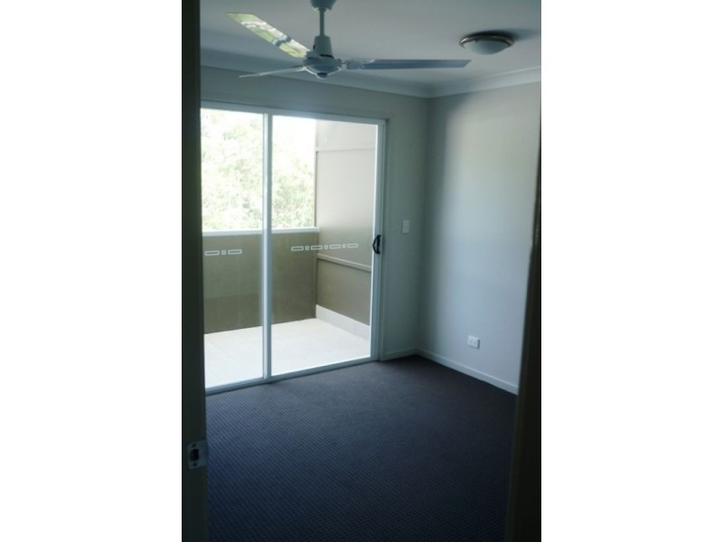 13/108 Nicholson Street, Greenslopes QLD 4120