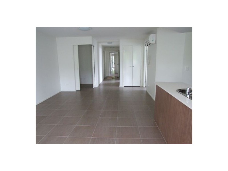 2-372 Wynnum Road, Norman Park QLD 4170