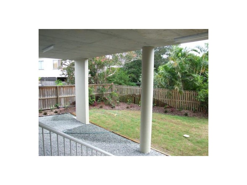 2-372 Wynnum Road, Norman Park QLD 4170