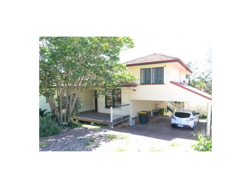 29 Boundary Road, Camp Hill QLD 4152