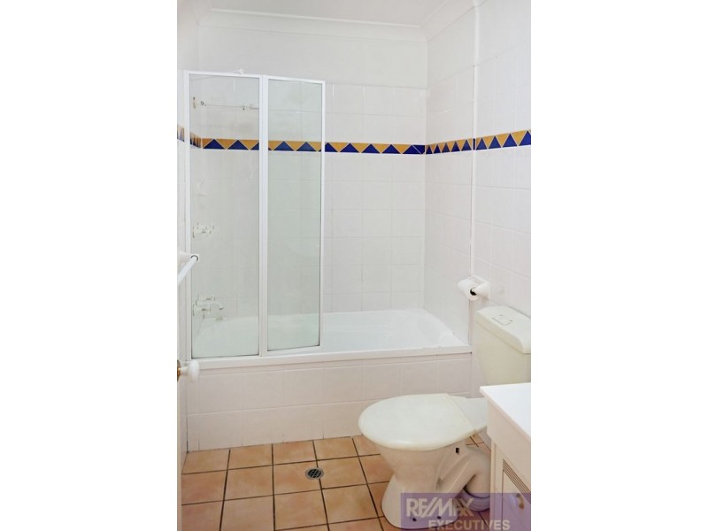 8/192 Juliette Street, Greenslopes QLD 4120