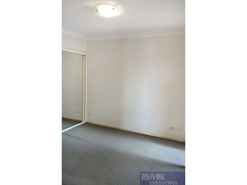 8/192 Juliette Street, Greenslopes QLD 4120