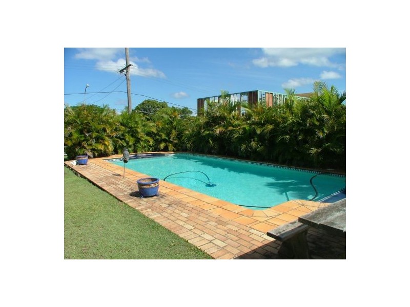 107 Newman Avenue, Camp Hill QLD 4152