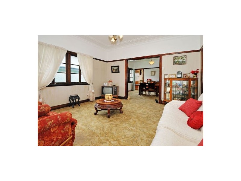 55 Nicholson Street, Greenslopes QLD 4120