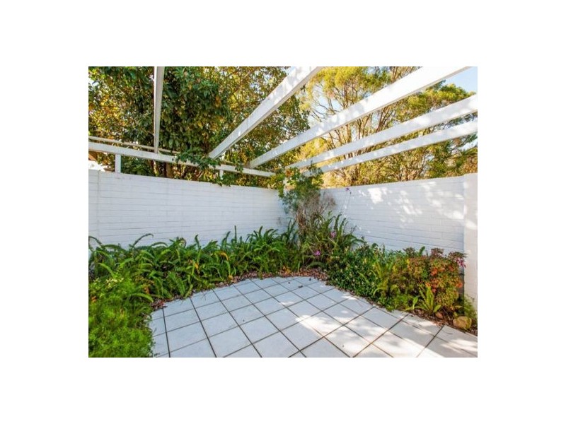 22 Shirland Street, Macgregor QLD 4109