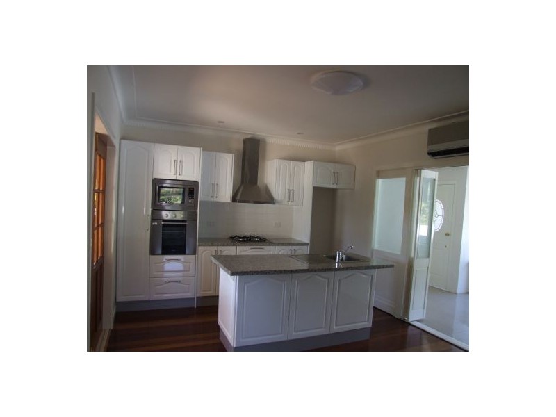 168 Harold Street, Holland Park QLD 4121