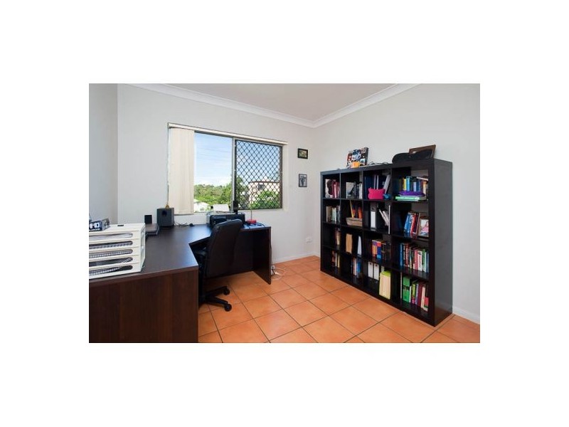 4/47 Rolle Street, Holland Park West QLD 4121