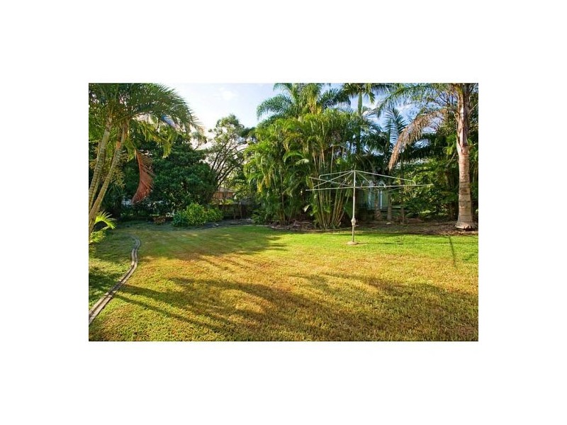 49 Princess St, Camp Hill QLD 4152