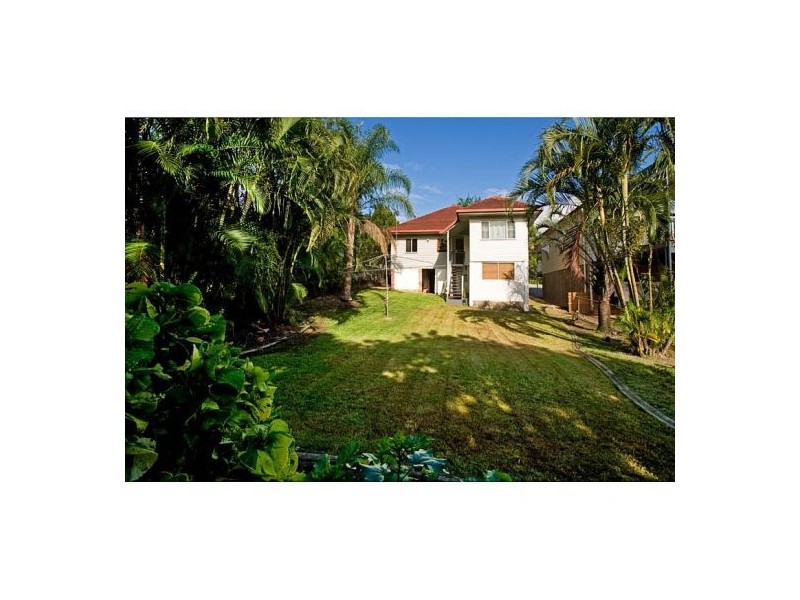 49 Princess St, Camp Hill QLD 4152