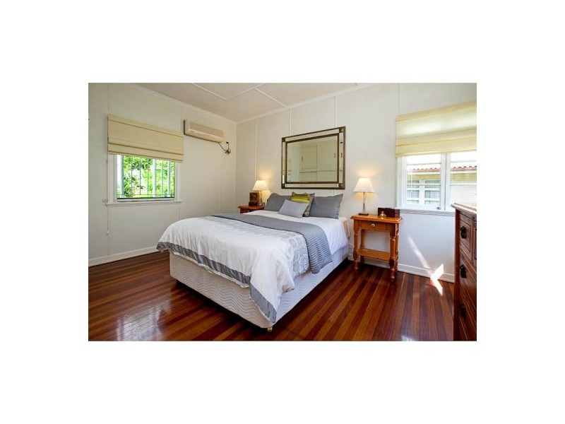 75 Hoff, Mount Gravatt East QLD 4122
