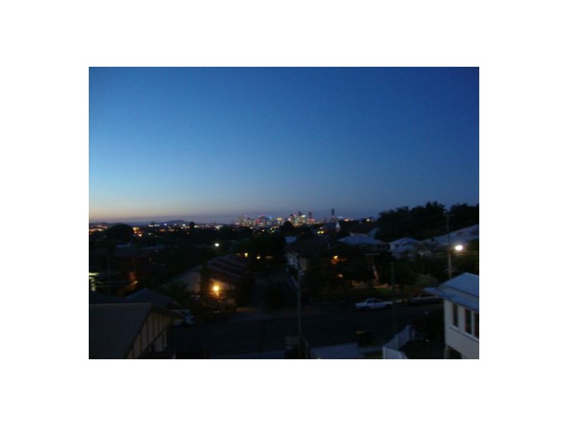 2-3/53 Douglas Street, Greenslopes QLD 4120