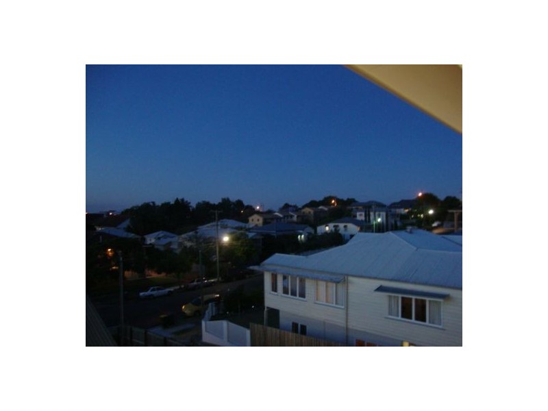 2-3/53 Douglas Street, Greenslopes QLD 4120