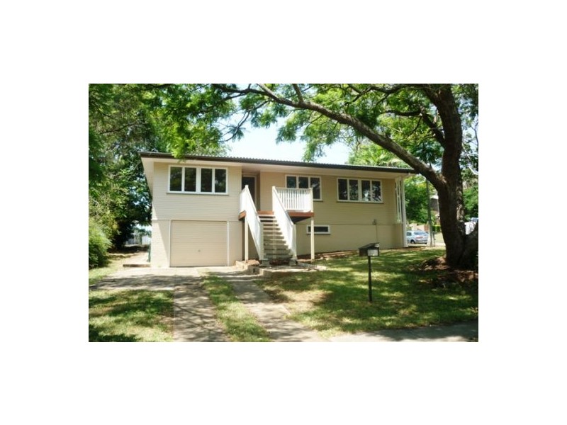 42 Mulsanne Street, Holland Park QLD 4121