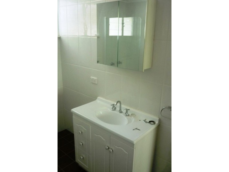 42 Mulsanne Street, Holland Park QLD 4121