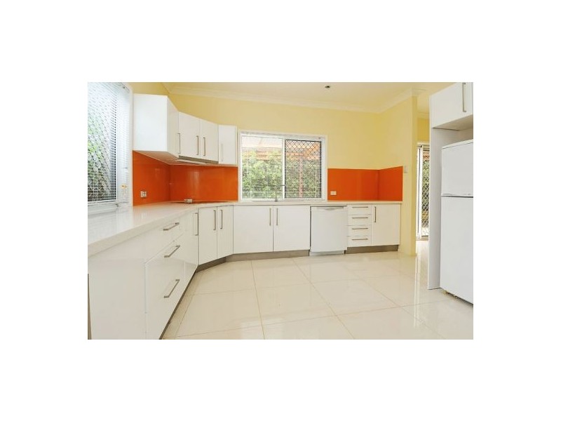 2 Botticelli Pl, Mackenzie QLD 4156