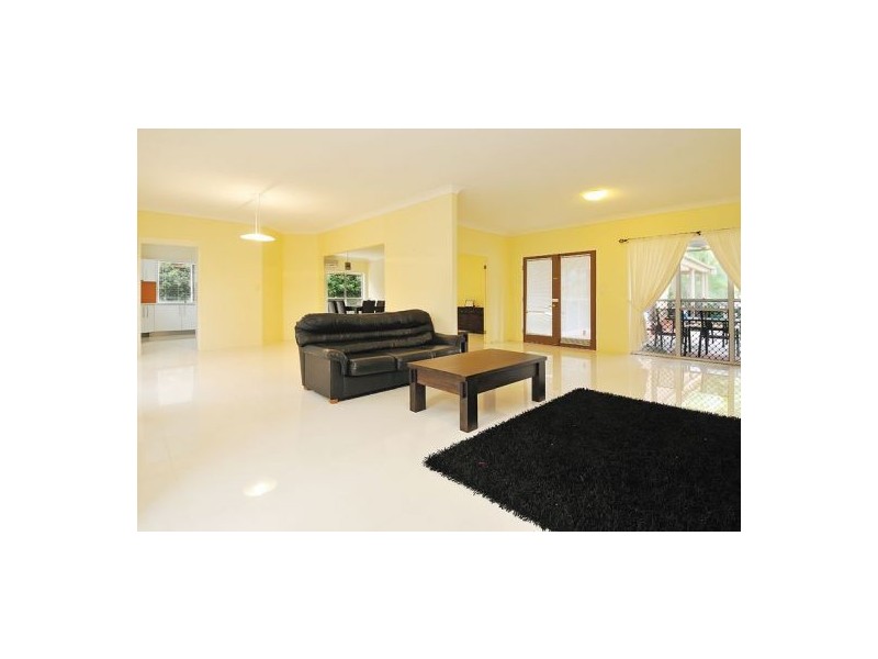 2 Botticelli Pl, Mackenzie QLD 4156