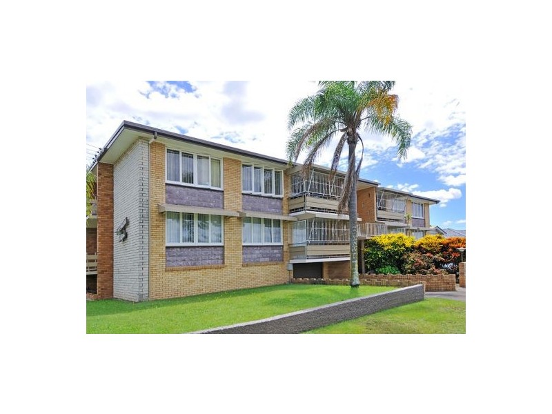 1/232 Cavendish Rd, Coorparoo QLD 4151