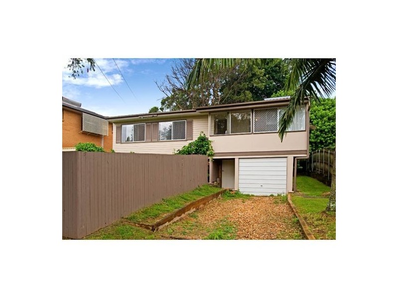 12 Glasford St, Wishart QLD 4122