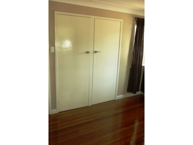 42 Mulsanne Street, Holland Park QLD 4121