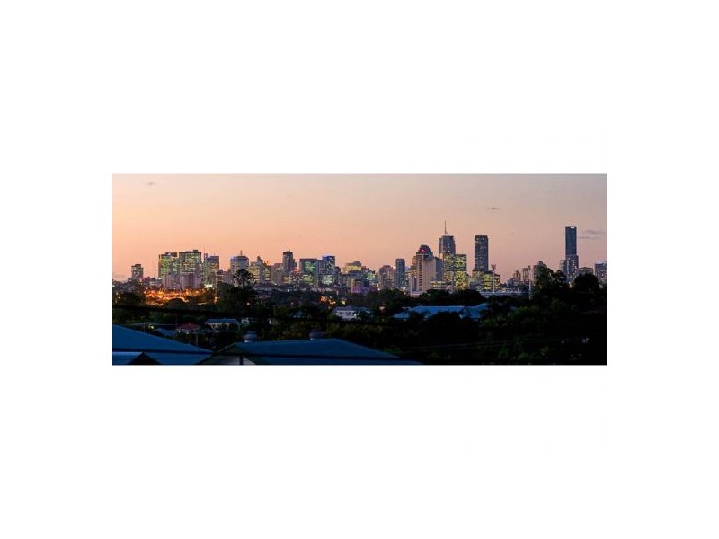 38 Headfort Street, Greenslopes QLD 4120