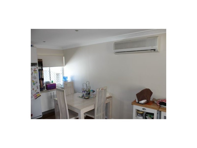 18 Chater Street, Carina QLD 4152