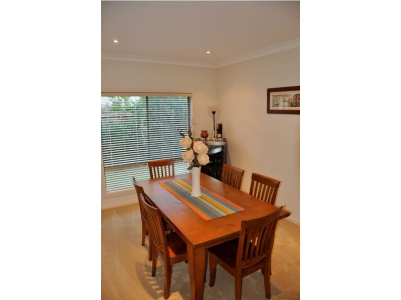22 Hillcroft Street, Belmont QLD 4153