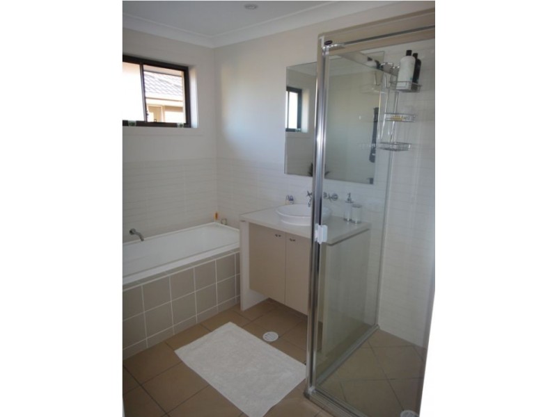 22 Hillcroft Street, Belmont QLD 4153
