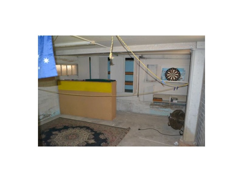 30 Reuben Street, Holland Park QLD 4121