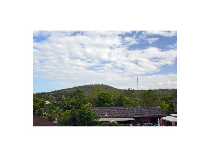 16 Flynn Street, Holland Park West QLD 4121