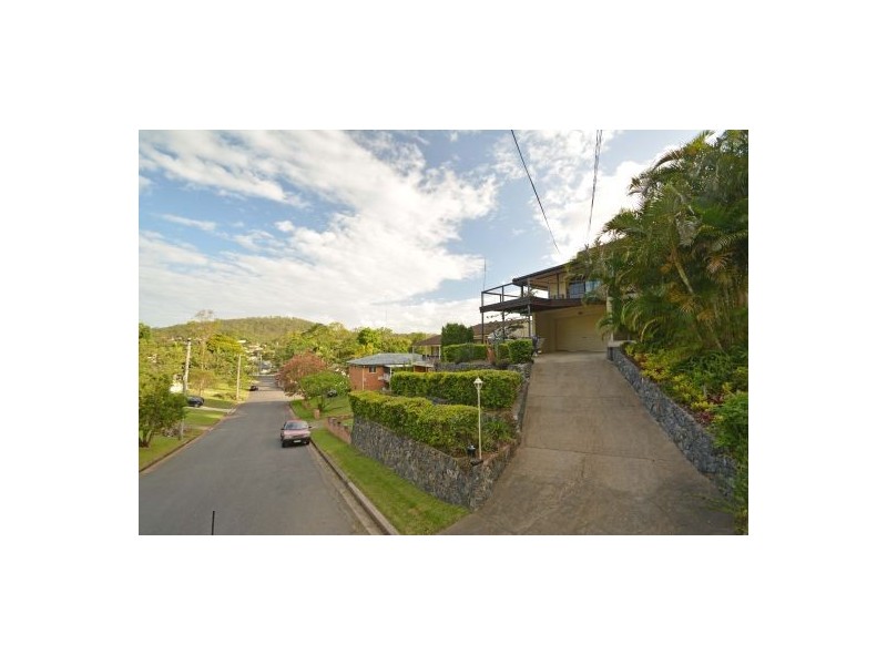 16 Flynn Street, Holland Park West QLD 4121