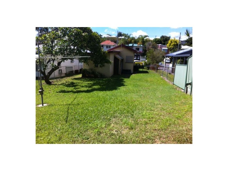 89 Cedar Street, Greenslopes QLD 4120
