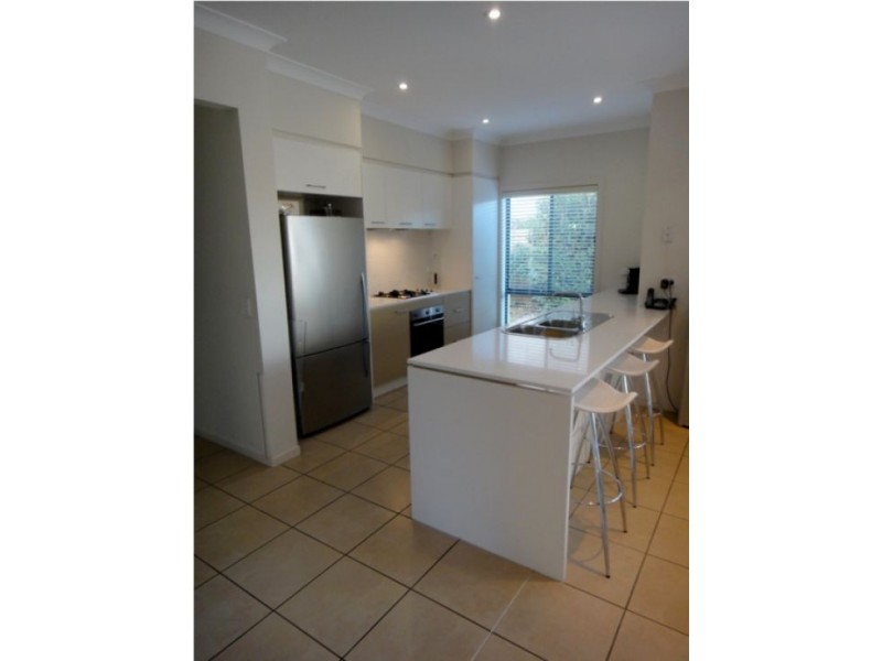 22 Hillcroft Place, Belmont QLD 4153