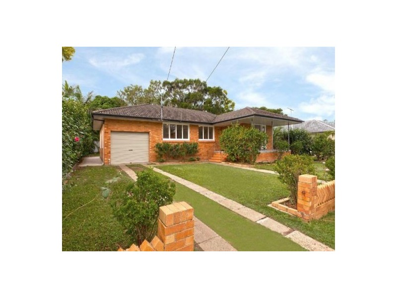 84 Hendren Street, Carina QLD 4152