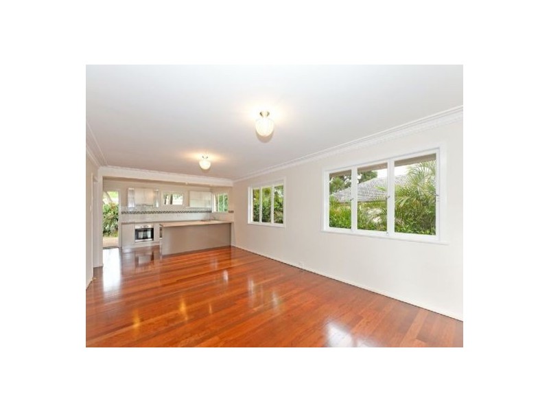 84 Hendren Street, Carina QLD 4152