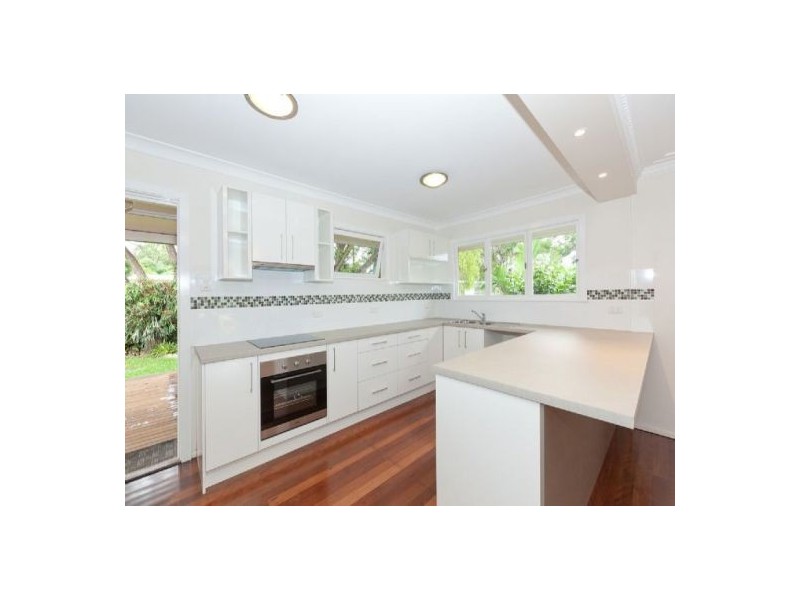 84 Hendren Street, Carina QLD 4152