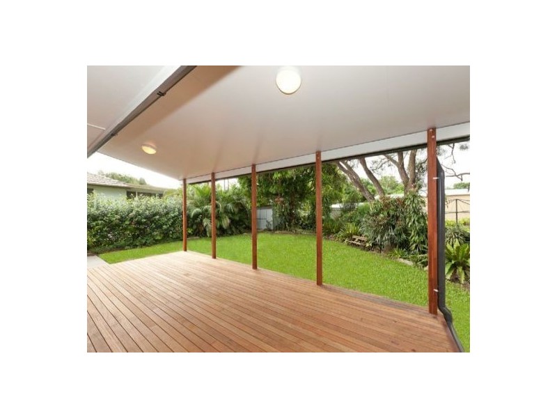 84 Hendren Street, Carina QLD 4152