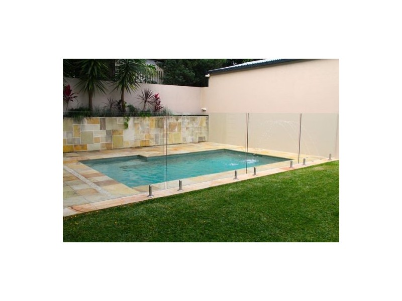 12 Stella Street, Holland Park QLD 4121