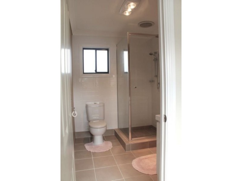 12 Stella Street, Holland Park QLD 4121